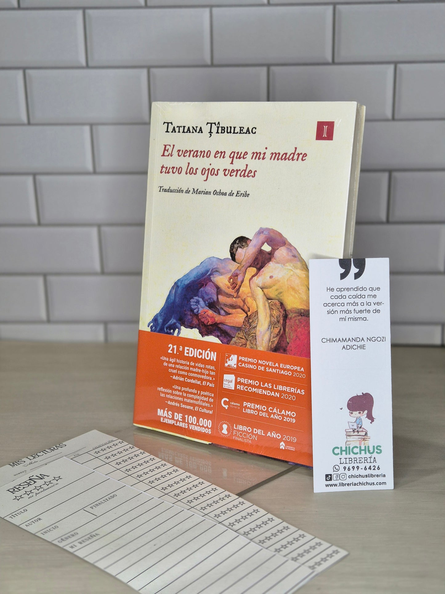 El verano que mi madre tuvo los ojos verdes