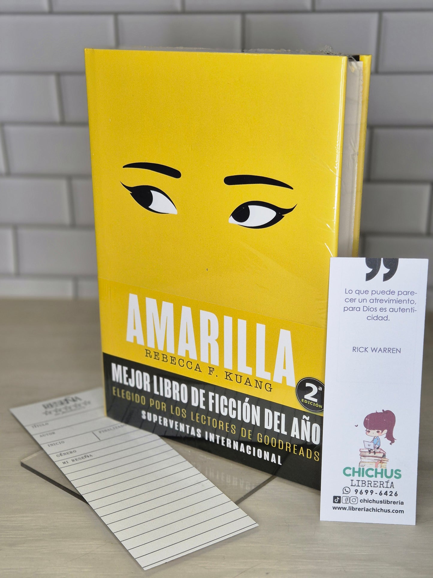 Amarilla edición en tapa dura