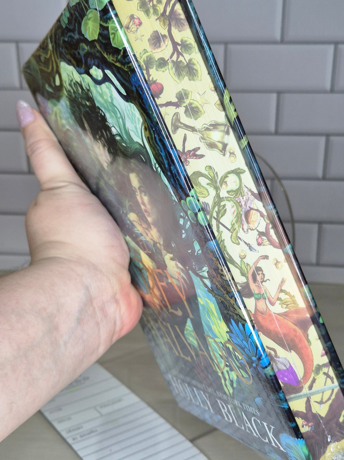 El rey malvado edición especial limitada en tapa dura con cantos pintados