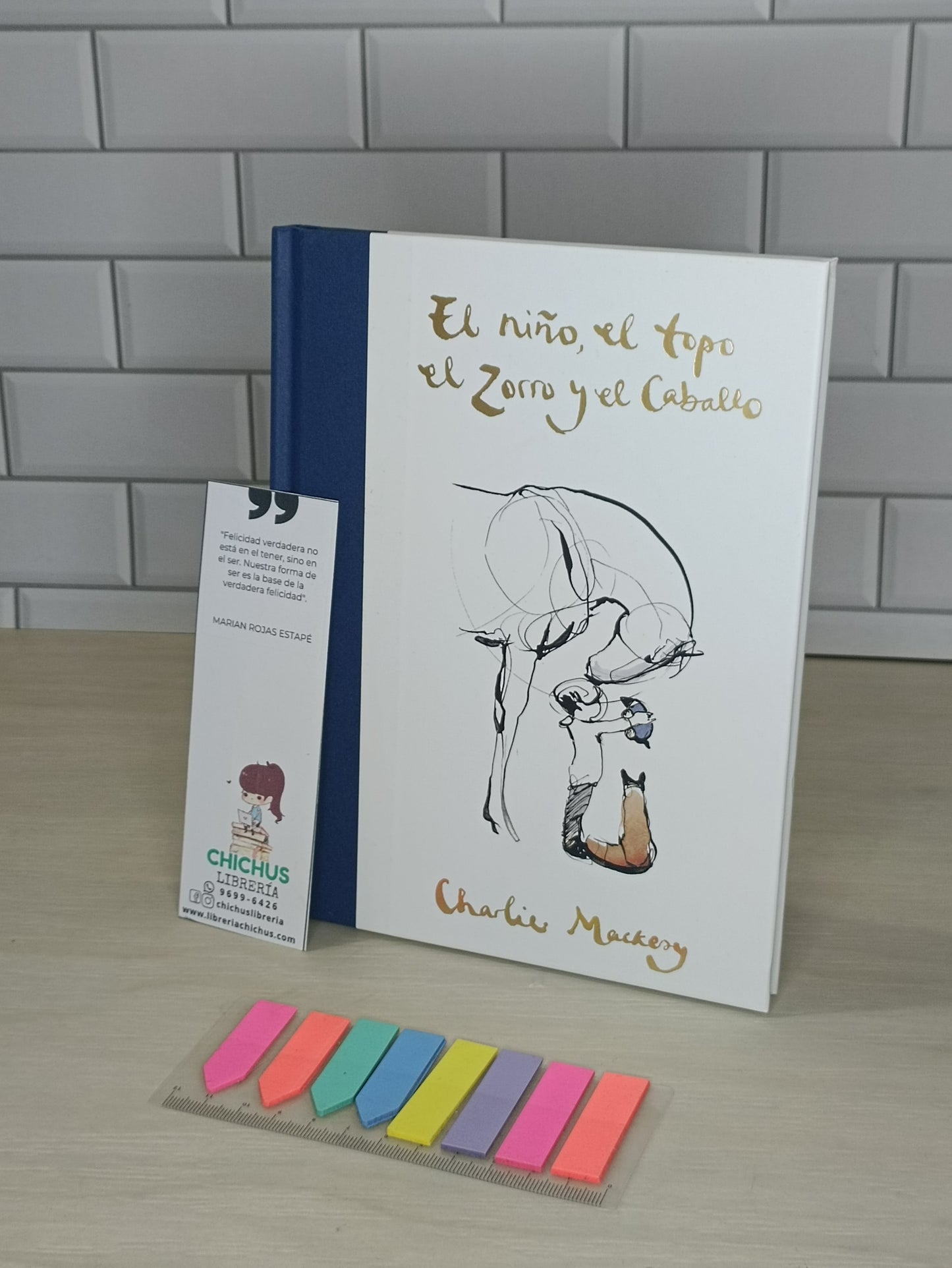 El niño, El topo, el zorro y el caballo