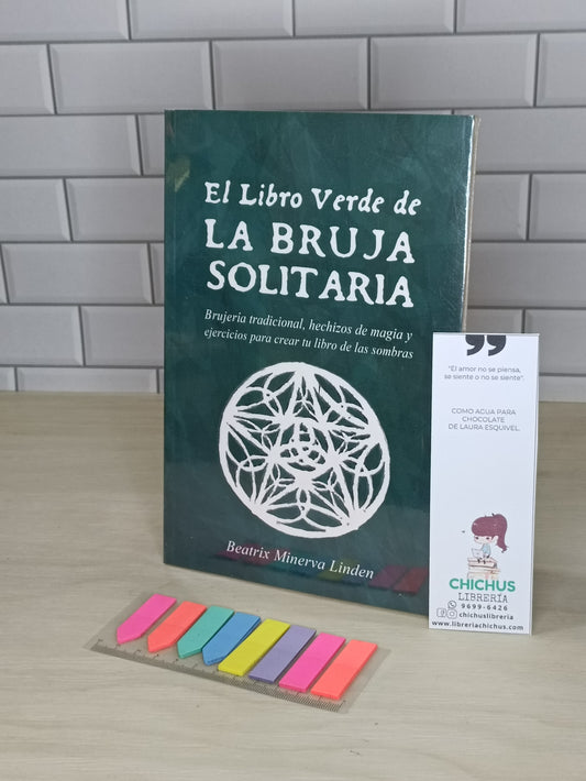 El libro verde de la bruja solitaria