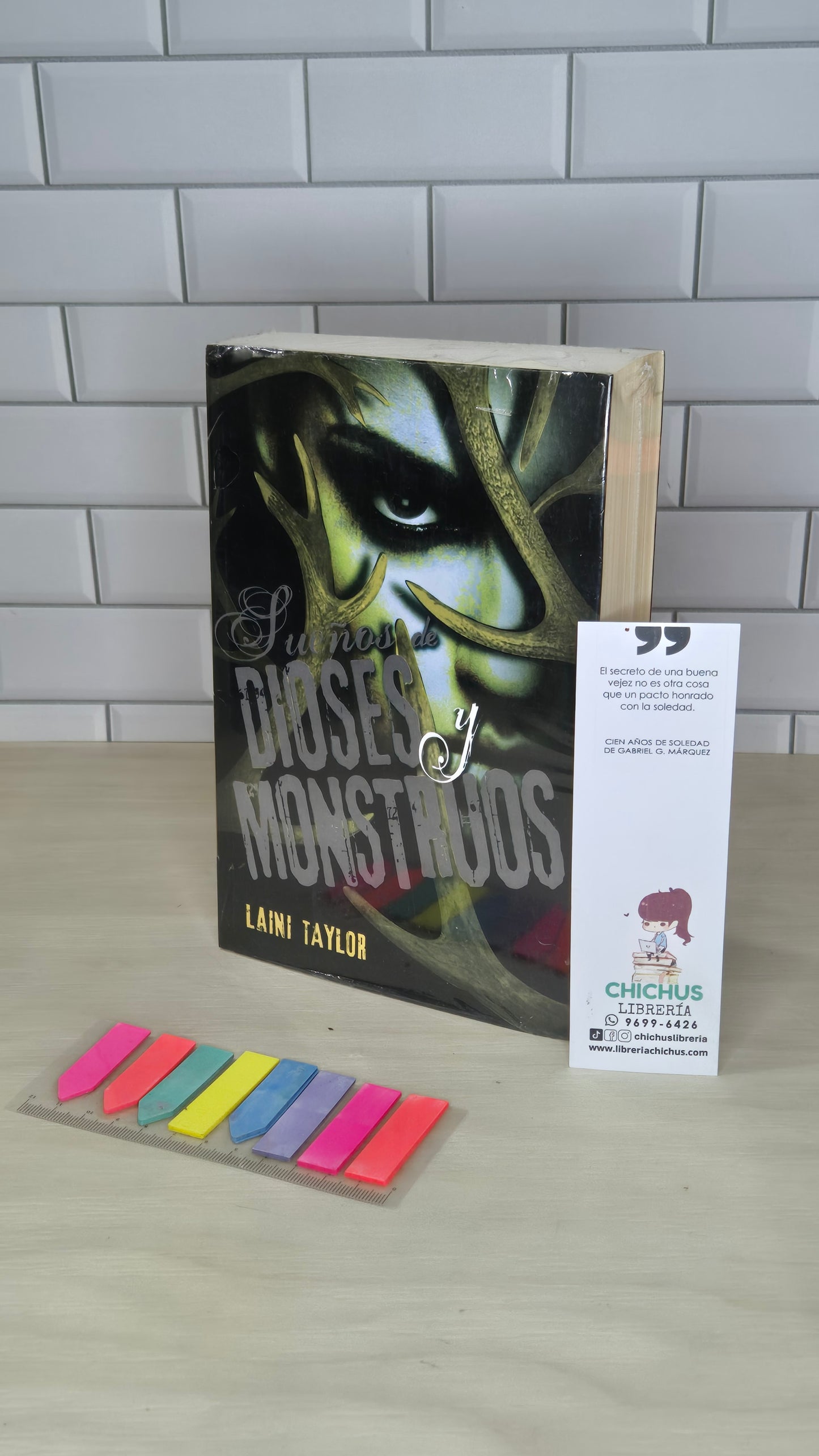 Sueño de dioses y monstruos