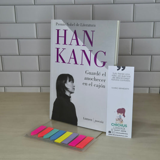 Guardé el anochecer en el cajón