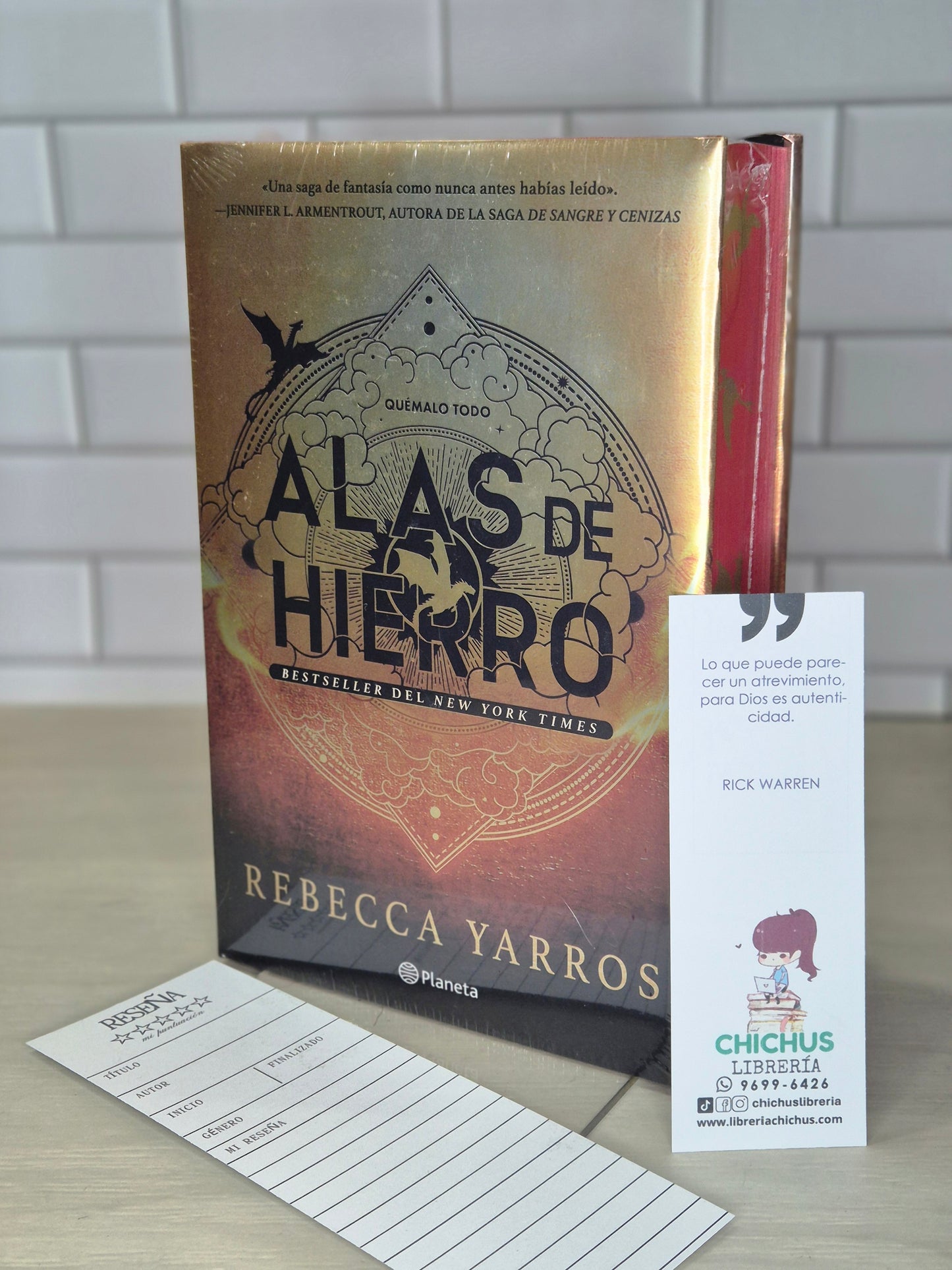 Alas de hierro edición en tapa dura con cantos pintados