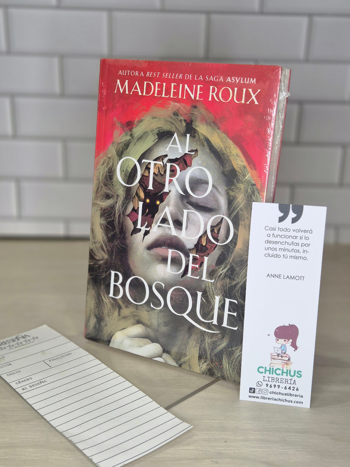 Al otro lado del bosque