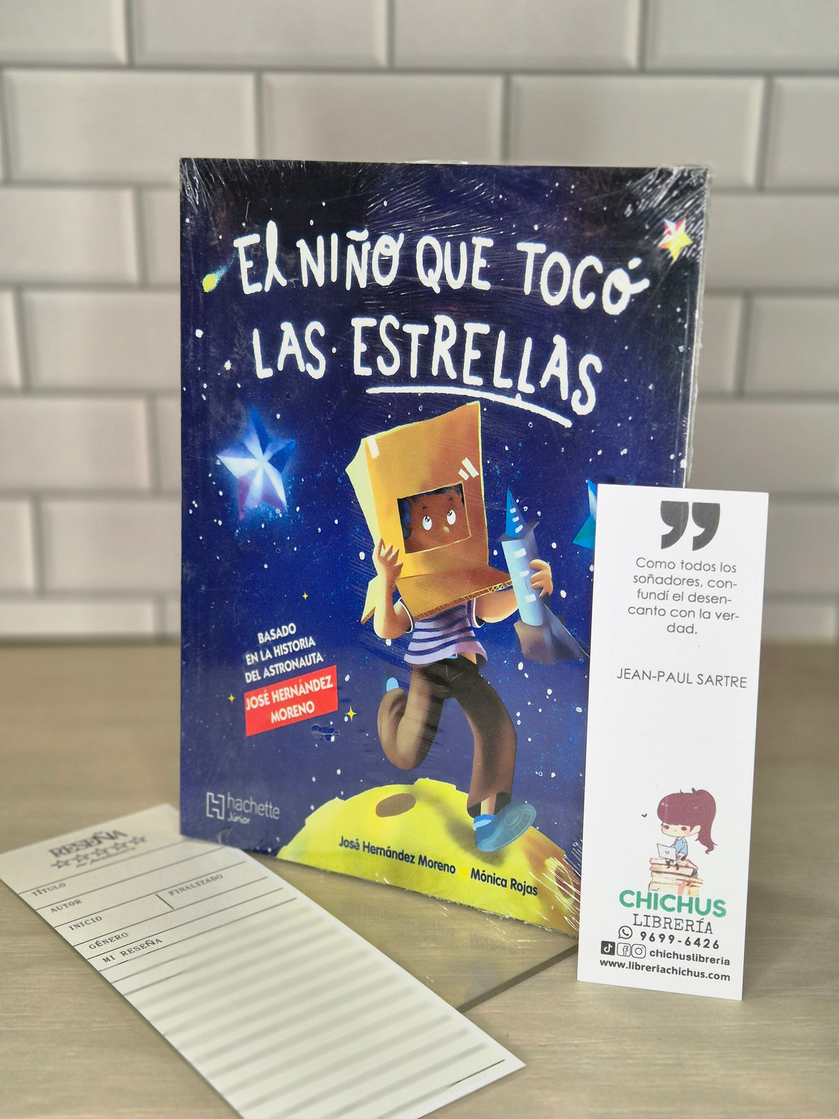 El niño que tocó las estrellas - José Hernández Moreno